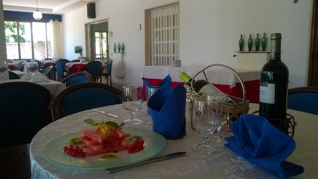 Baia Del Sole Hotel Паестум Екстериор снимка