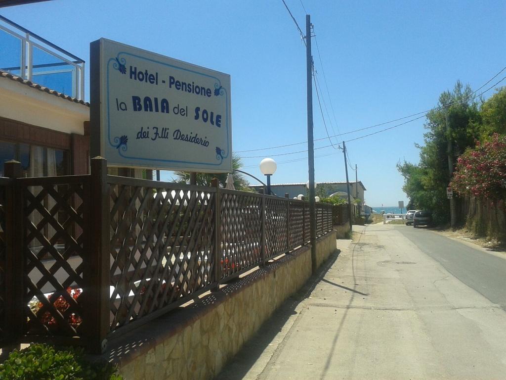 Baia Del Sole Hotel Паестум Екстериор снимка
